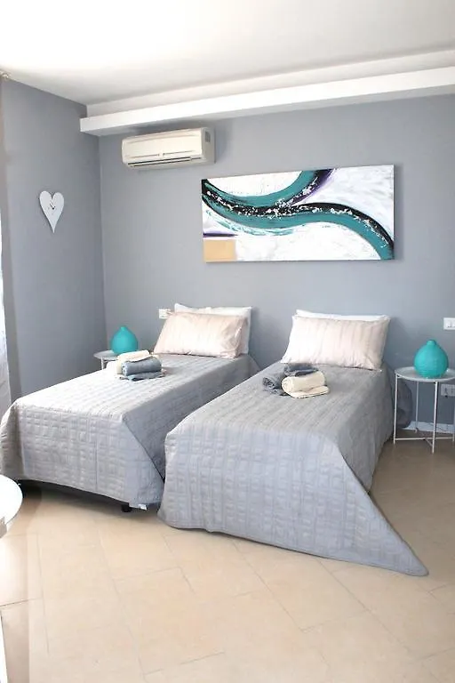 Residenza La Vecchia Vigna Bed and Breakfast Verona 0*,